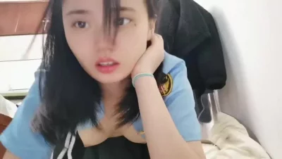 [原创] 这女的清纯吗？(可私)